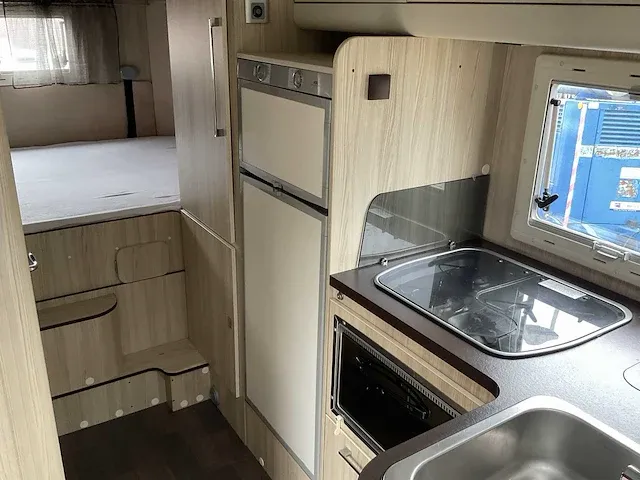 2010 fiat / trigano vdl riviera garage camper - afbeelding 16 van  35
