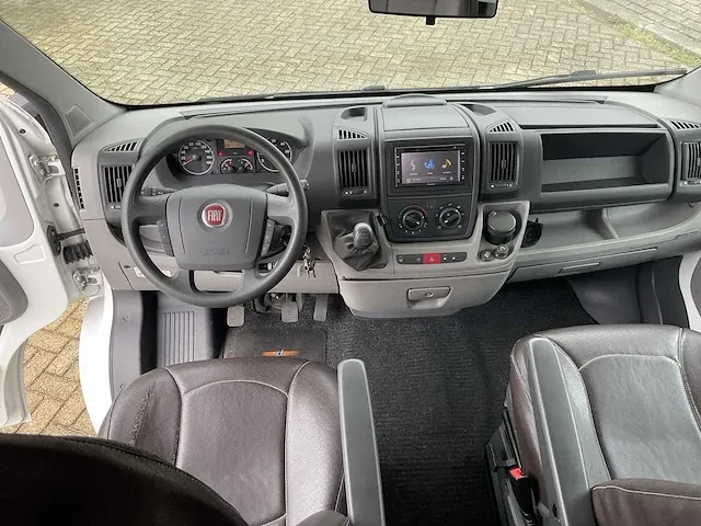 2010 fiat / trigano vdl riviera garage camper - afbeelding 27 van  35