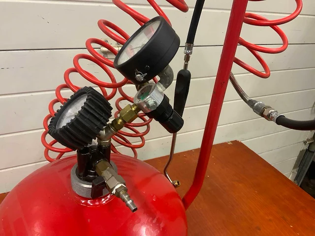 2010 flexbimec 3521 bandenvul apparaat - afbeelding 4 van  5