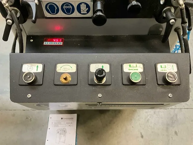 2010 fom industrie panda 400 cirkelzaagmachine - afbeelding 6 van  10