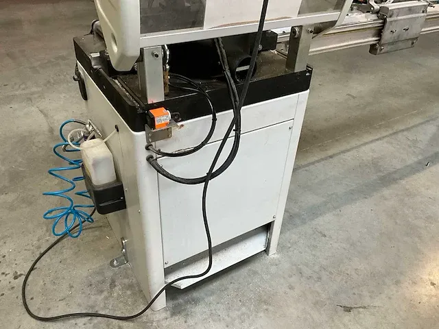 2010 fom industrie panda 400 cirkelzaagmachine - afbeelding 8 van  10