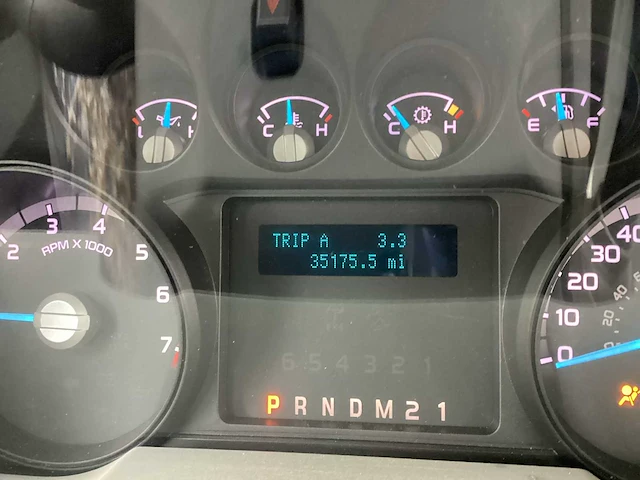 2010 ford f 250 pickup personenauto - afbeelding 13 van  18