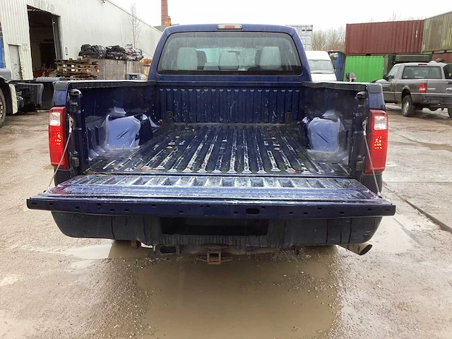 2010 ford f 250 pickup personenauto - afbeelding 5 van  18