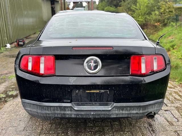 2010 ford mustang 4.0 v6 coupé personenauto - afbeelding 9 van  15