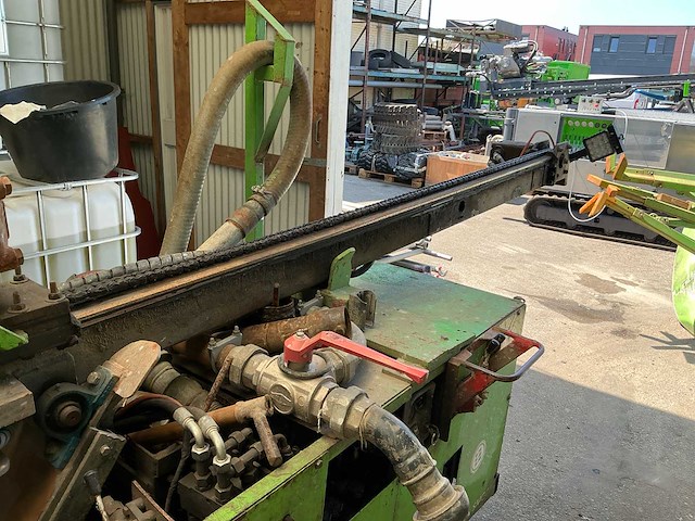 2010 geotool gtr780 grondboor installatie met rupsdumper - afbeelding 8 van  31