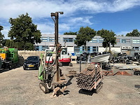 2010 geotool gtr780 grondboor installatie met rupsdumper - afbeelding 12 van  31