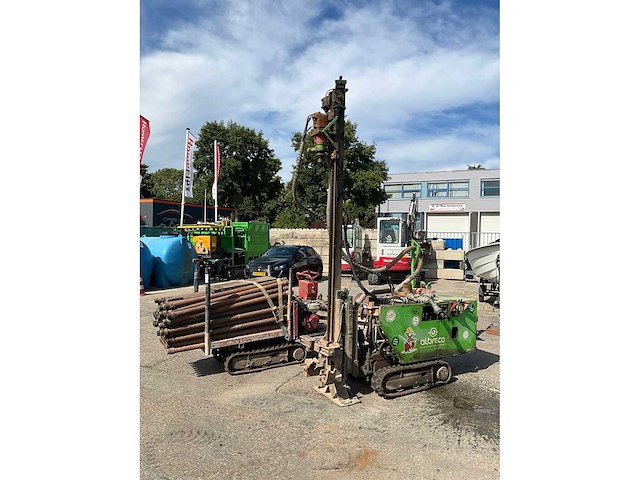 2010 geotool gtr780 grondboor installatie met rupsdumper - afbeelding 26 van  31