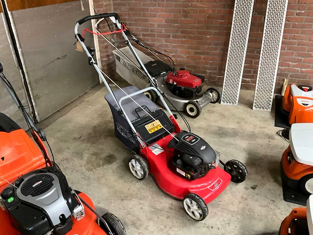2010 gtm 460sp1 grasmaaier - afbeelding 4 van  11