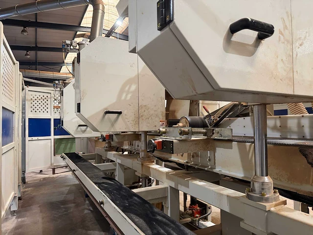 2010 high point hp 400-3 horizontale bandzaagmachine v.v. 3 zaagkoppen - afbeelding 24 van  24