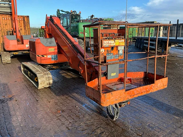 2010 hitachi hx 99 hoogwerker - afbeelding 9 van  16