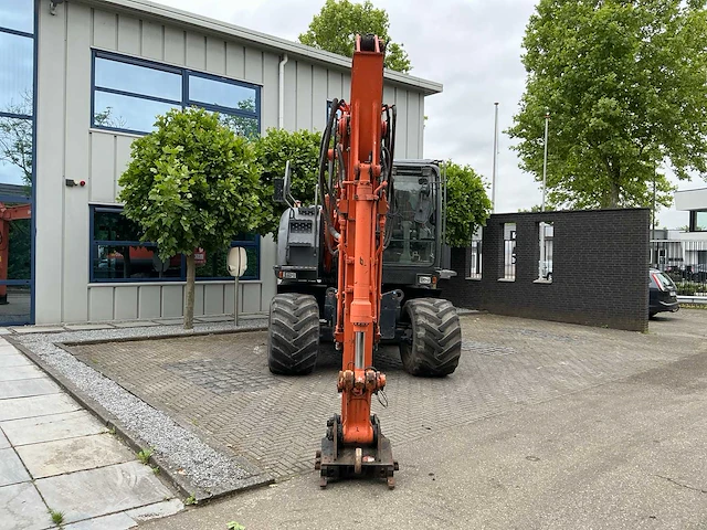 2010 hitachi zx140w-3 banden graafmachine - afbeelding 12 van  48