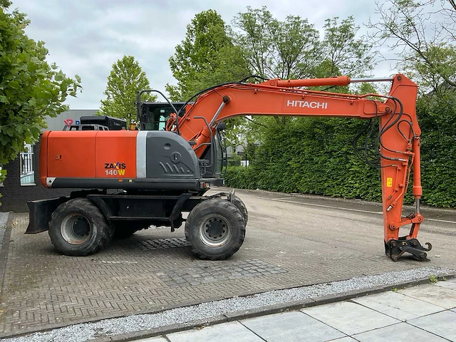 2010 hitachi zx140w-3 banden graafmachine - afbeelding 34 van  48