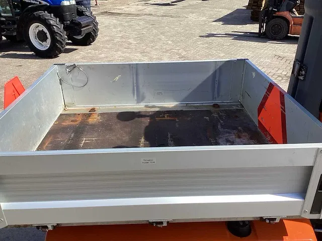 2010 holder 212 machine drager - afbeelding 21 van  29
