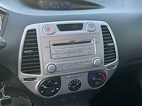 2010 hyundai i20 personenauto - afbeelding 2 van  23