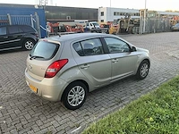 2010 hyundai i20 personenauto - afbeelding 18 van  23