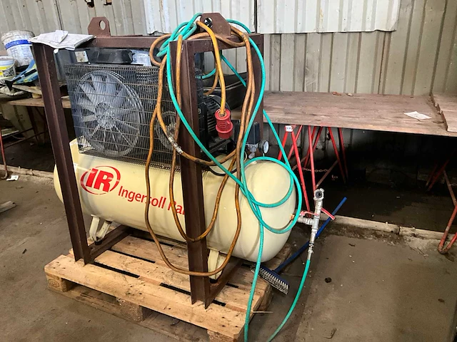 2010 ingersoll-rand 23392442 luchtcompressor - afbeelding 3 van  10