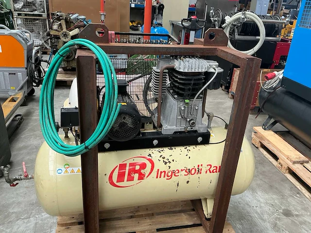 2010 ingersoll-rand luchtcompressor - afbeelding 6 van  10