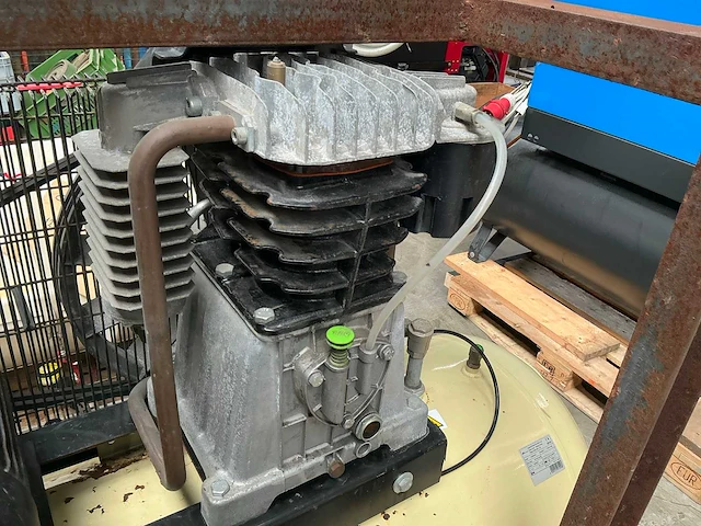 2010 ingersoll-rand luchtcompressor - afbeelding 10 van  10