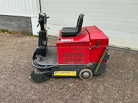 2010 ipc lion 1200 me zelfrijdende veegmachine - afbeelding 24 van  24