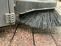 2010 ipc lion 1200 me zelfrijdende veegmachine - afbeelding 10 van  24