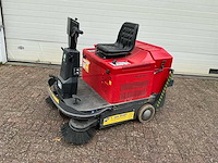 2010 ipc lion 1200 me zelfrijdende veegmachine - afbeelding 12 van  24