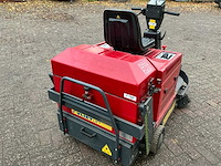 2010 ipc lion 1200 me zelfrijdende veegmachine - afbeelding 21 van  24