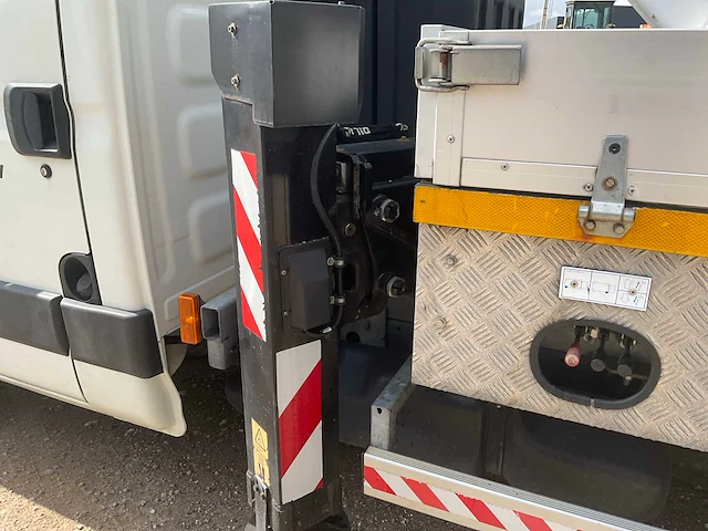 2010 iveco daily snake 2714 compact auto hoogwerker 27m - afbeelding 9 van  37