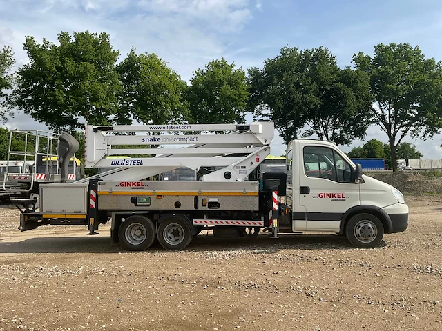 2010 iveco daily snake 2714 compact auto hoogwerker 27m - afbeelding 35 van  37