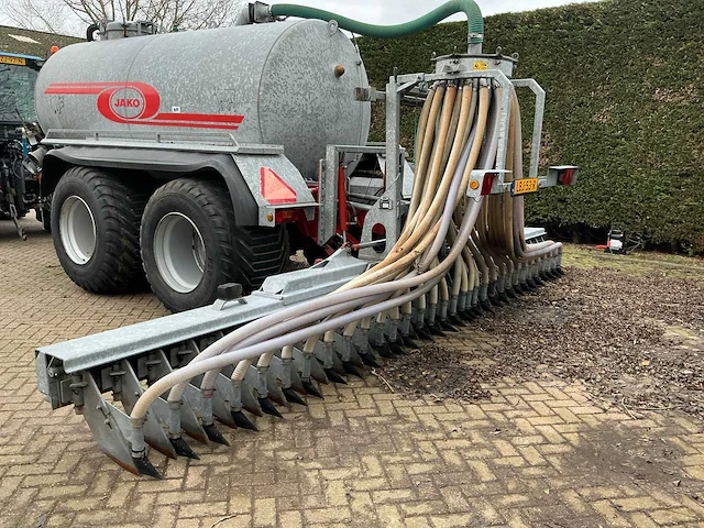 2010 jako 8500 mesttank + bemester - afbeelding 23 van  27