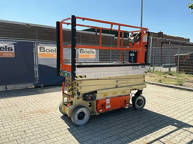 2010 jlg 2030es hoogwerker - afbeelding 12 van  27