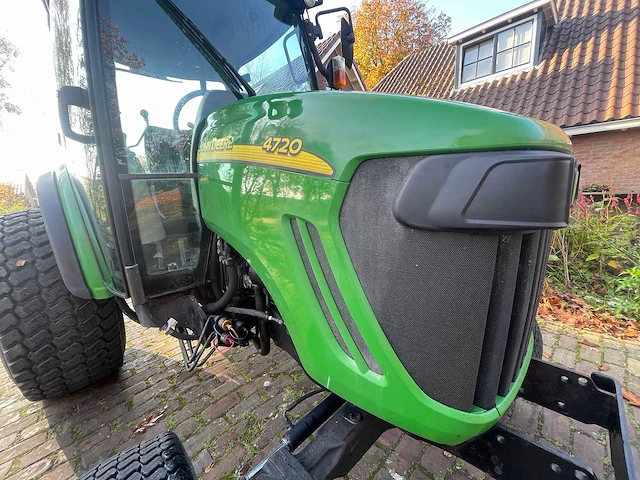 2010 john deere 4720 smalspoor- en compacttractor - afbeelding 5 van  30