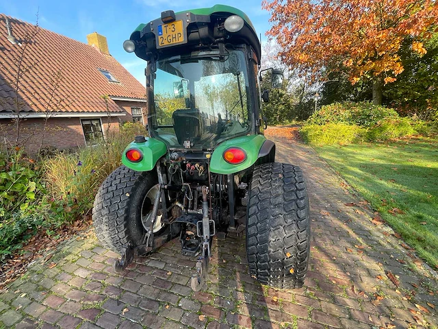 2010 john deere 4720 smalspoor- en compacttractor - afbeelding 29 van  30