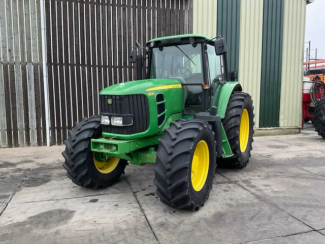 2010 john deere 6830 vierwielaangedreven landbouwtractor - afbeelding 12 van  26