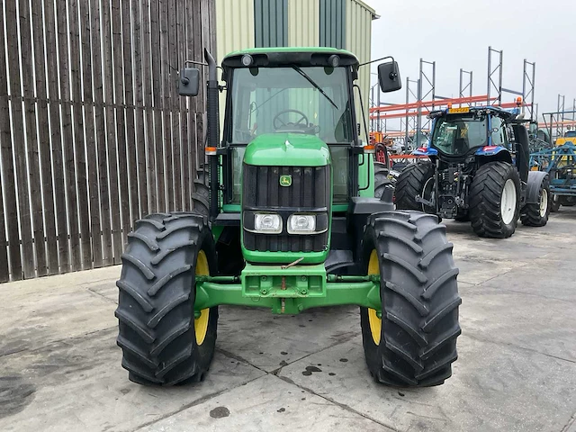 2010 john deere 6830 vierwielaangedreven landbouwtractor - afbeelding 21 van  26