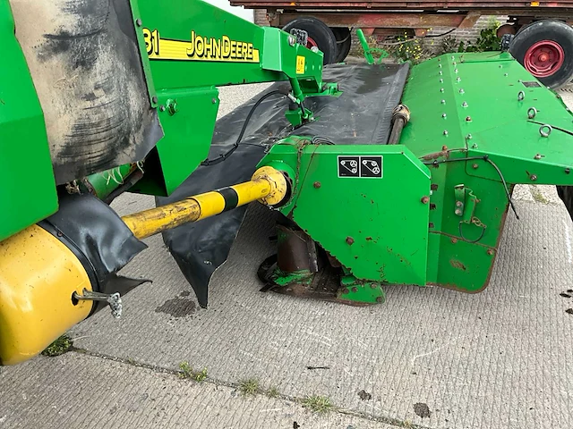 2010 john deere cc0 331 schijvenmaaier met kneuzer - afbeelding 9 van  20