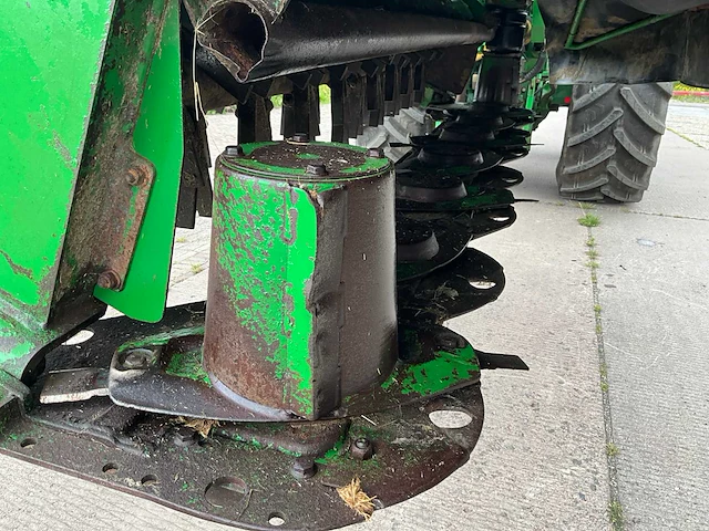 2010 john deere cc0 331 schijvenmaaier met kneuzer - afbeelding 11 van  20
