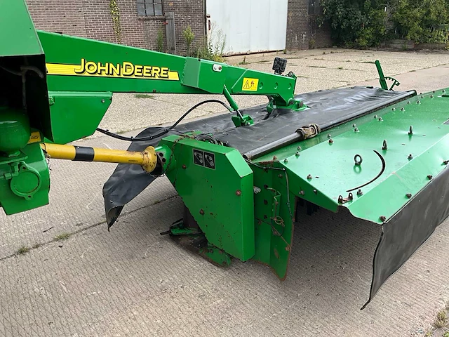 2010 john deere cc0 331 schijvenmaaier met kneuzer - afbeelding 19 van  20