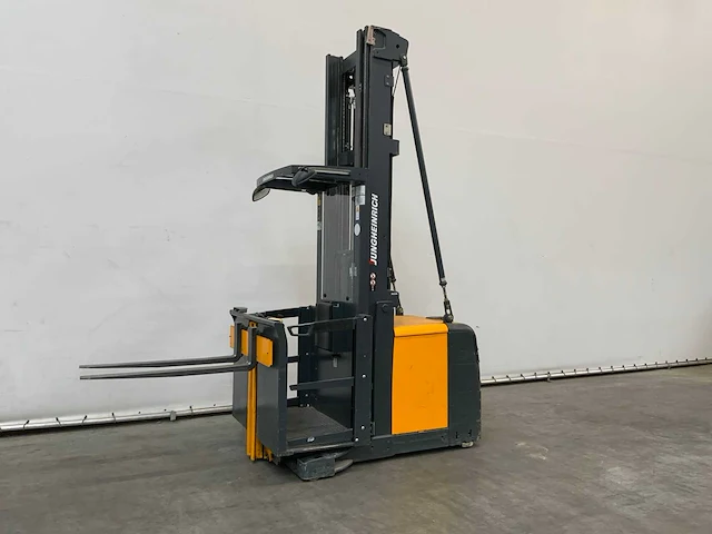 2010 jungheinrich eks312 orderpicker met accu van 2024 - afbeelding 3 van  34