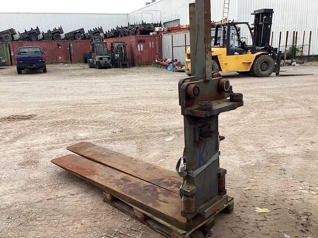 2010 kalmar dce 150-12 vorkheftruck - afbeelding 10 van  23