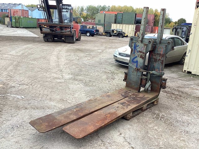 2010 kalmar dce 150-12 vorkheftruck - afbeelding 11 van  23