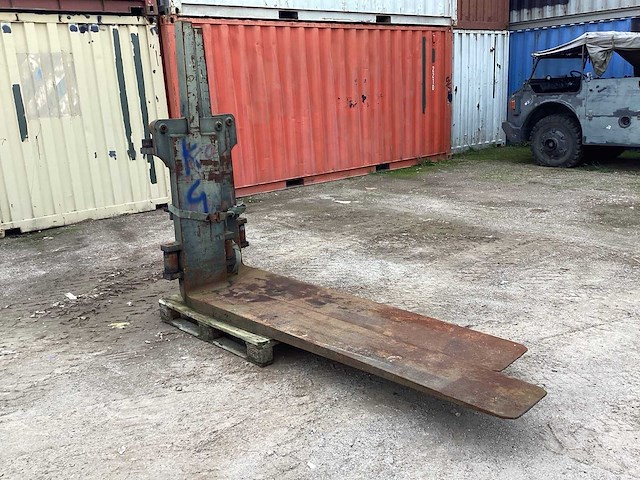 2010 kalmar dce 150-12 vorkheftruck - afbeelding 12 van  23