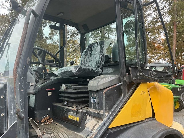 2010 komatsu wa80-s shovel / wiellader - afbeelding 18 van  35