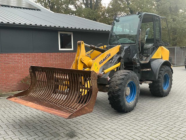 2010 komatsu wa80-s shovel / wiellader - afbeelding 31 van  35