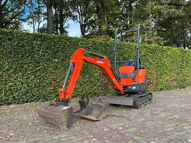 2010 kubota u10-3 minigraafmachine - afbeelding 1 van  45