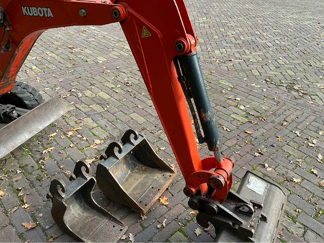 2010 kubota u10-3 minigraafmachine - afbeelding 27 van  45