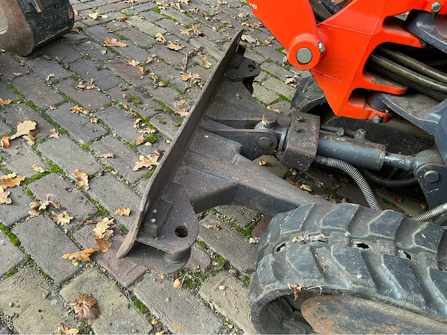 2010 kubota u10-3 minigraafmachine - afbeelding 46 van  46