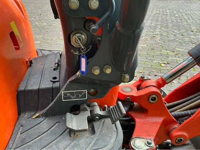 2010 kubota u10-3 minigraafmachine - afbeelding 19 van  45