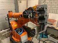 2010 kuka vkr 150 r3100 handlingrobot - afbeelding 7 van  13
