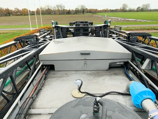 2010 leeb pt 270 veldspuit - afbeelding 43 van  60