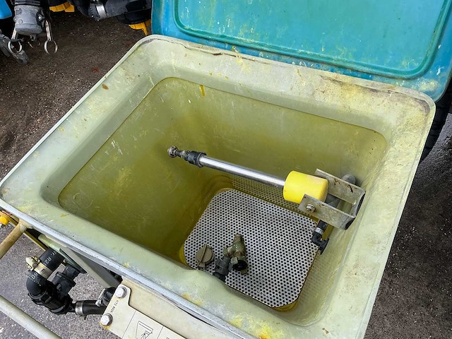 2010 lemken albatros 9/4000 veldspuit - afbeelding 28 van  37